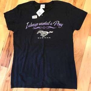 Ford Mustang shirt size medium NWT Cracker Barrel